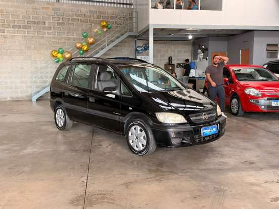 CHEVROLET-ZAFIRA-2.0 MPFI EXPRESSION 8V FLEX 4P AUTOMÁTICO CHEVROLET-ZAFIRA-2010