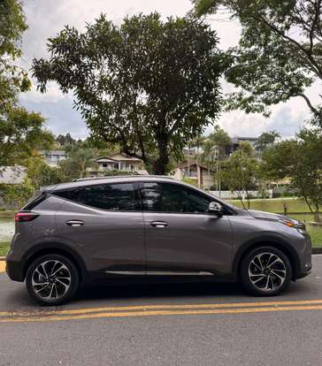 CHEVROLET-BOLT-2023