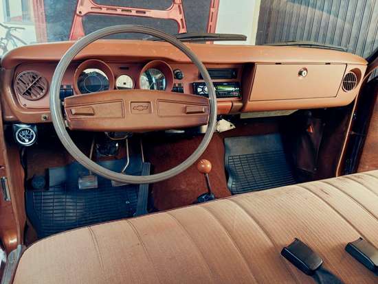 CHEVROLET-CARAVAN-1980