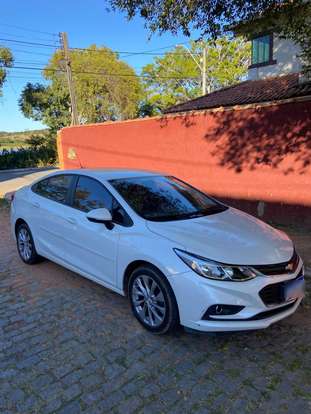 CHEVROLET-CRUZE-2018