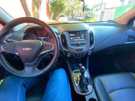 CHEVROLET-CRUZE-2018