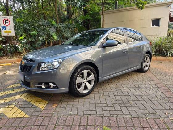 CHEVROLET CRUZE 1.8 LT SPORT6 16V FLEX 4P AUTOMÁTICO