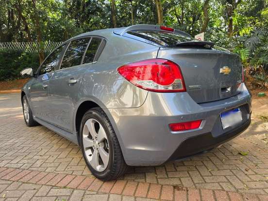 CHEVROLET-CRUZE-2013