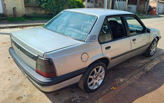 CHEVROLET-MONZA-1995