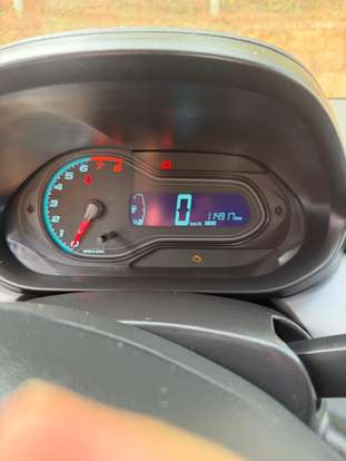 CHEVROLET-ONIX-2017