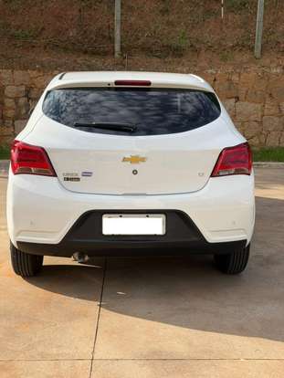 CHEVROLET-ONIX-1.0 MPFI LT 8V FLEX 4P MANUAL CHEVROLET-ONIX-2017