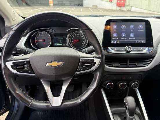 CHEVROLET-ONIX-2020