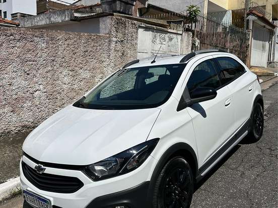 CHEVROLET-ONIX-1.4 MPFI ACTIV 8V FLEX 4P AUTOMÁTICO CHEVROLET-ONIX-2018
