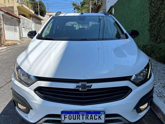 CHEVROLET-ONIX-1.4 MPFI ACTIV 8V FLEX 4P AUTOMÁTICO CHEVROLET-ONIX-2018