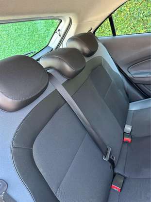 CHEVROLET-ONIX-2018