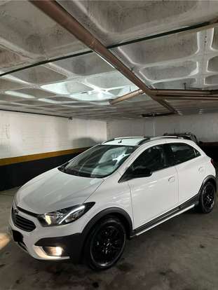 CHEVROLET-ONIX-2018