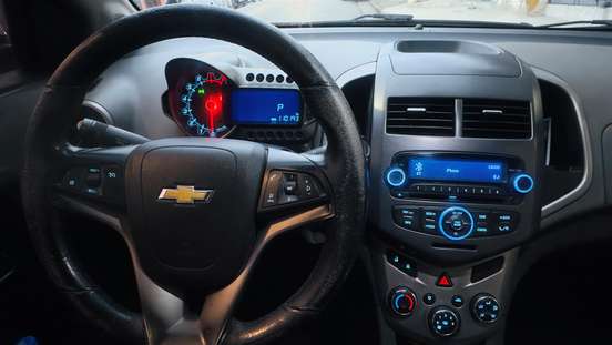 CHEVROLET-SONIC-2012