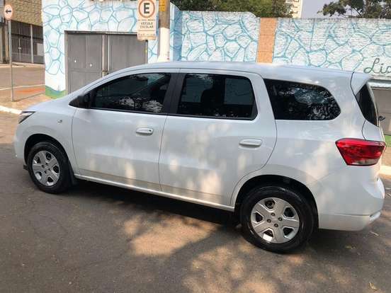 CHEVROLET-SPIN-2021