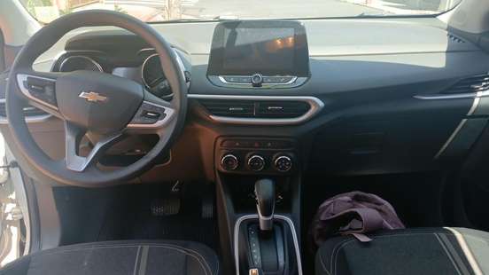 CHEVROLET-TRACKER-2023