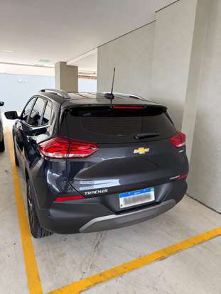 CHEVROLET-TRACKER-2023
