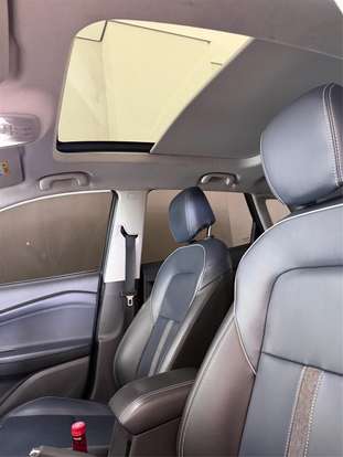 CHEVROLET-TRACKER-2023