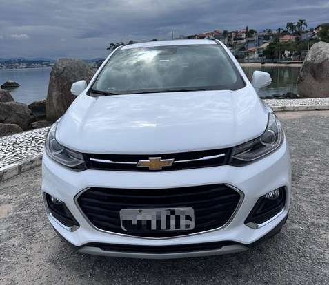 CHEVROLET-TRACKER-2018