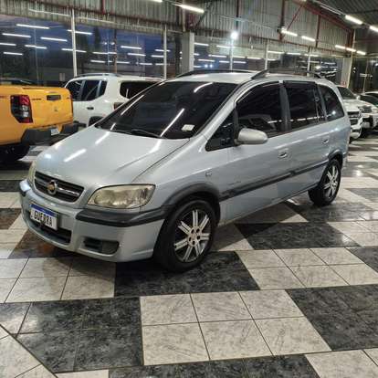 CHEVROLET-ZAFIRA-2010