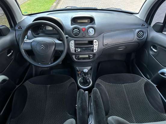 CITROËN-C3-1.4 I EXCLUSIVE 8V FLEX 4P MANUAL CITROËN-C3-2011