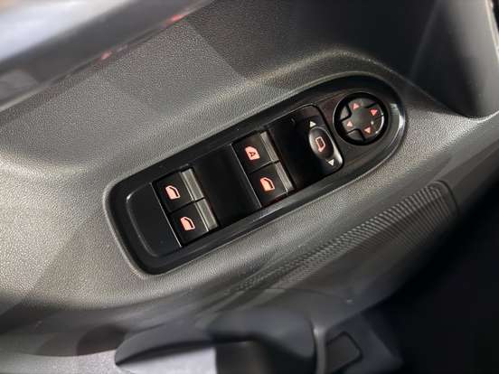 CITROËN-C3-1.5 TENDANCE 8V FLEX 4P MANUAL CITROËN-C3-2013