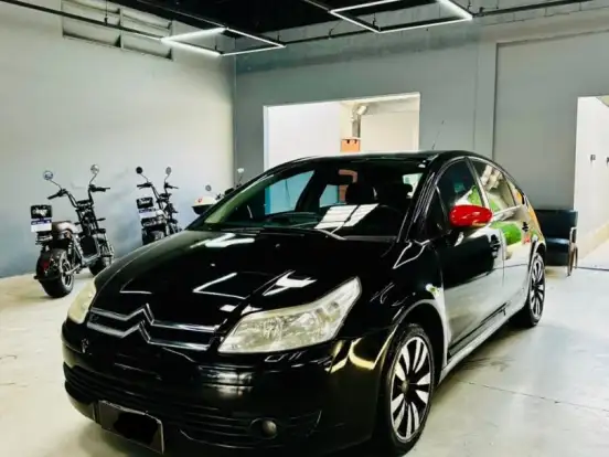 CITROËN-C4-2.0 GLX COMPETITION 16V FLEX 4P AUTOMÁTICO CITROËN-C4-2013
