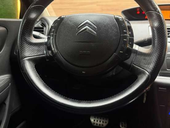 CITROËN-C4-2.0 EXCLUSIVE 16V FLEX 4P AUTOMÁTICO CITROËN-C4-2010