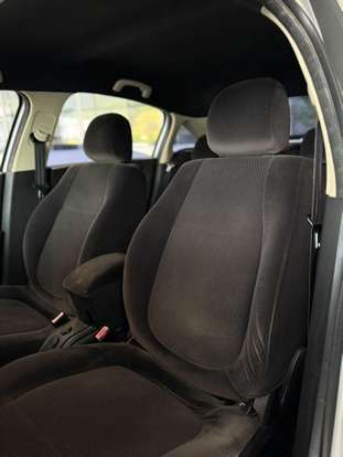 CITROËN-C4-2.0 GLX 16V FLEX 4P AUTOMÁTICO CITROËN-C4-2011
