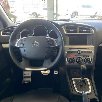 CITROËN-C4 LOUNGE-1.6 TENDANCE 16V TURBO FLEX 4P AUTOMÁTICO CITROËN-C4 LOUNGE-2016