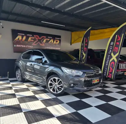 CITROËN-DS4-2013