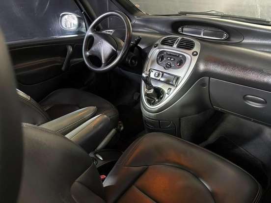 CITROËN-XSARA PICASSO-2010