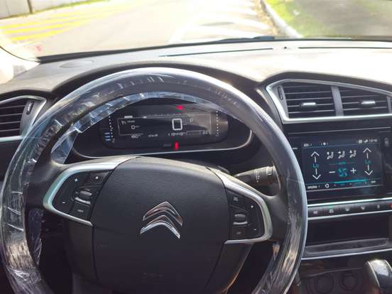 CITROËN-C4 LOUNGE-1.6 THP FLEX LIVE BUSINESS BVA CITROËN-C4 LOUNGE-2018