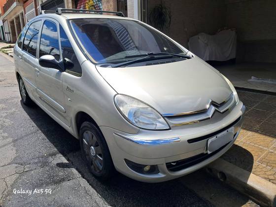 CITROËN XSARA PICASSO 1.6 I EXCLUSIVE 16V FLEX 4P MANUAL