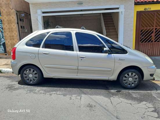 CITROËN-XSARA PICASSO-2011
