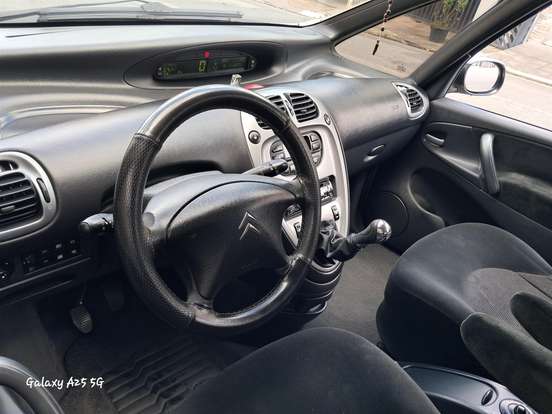 CITROËN-XSARA PICASSO-1.6 I EXCLUSIVE 16V FLEX 4P MANUAL CITROËN-XSARA PICASSO-2011