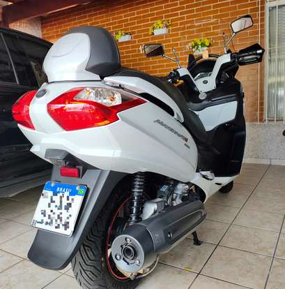 DAFRA-MAXSYM 400i-2020