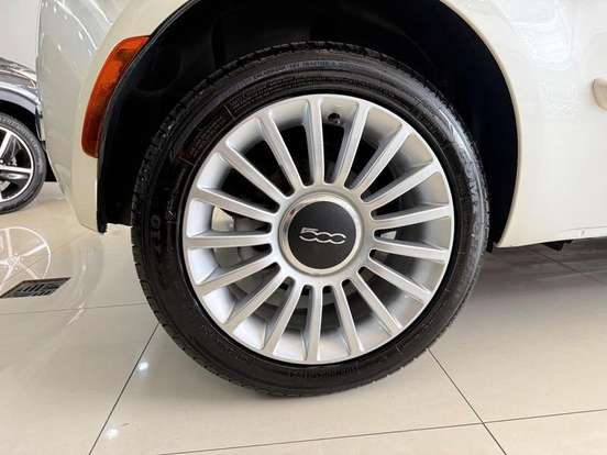FIAT-500-1.4 LOUNGE AIR 16V GASOLINA 2P AUTOMÁTICO FIAT-500-2011