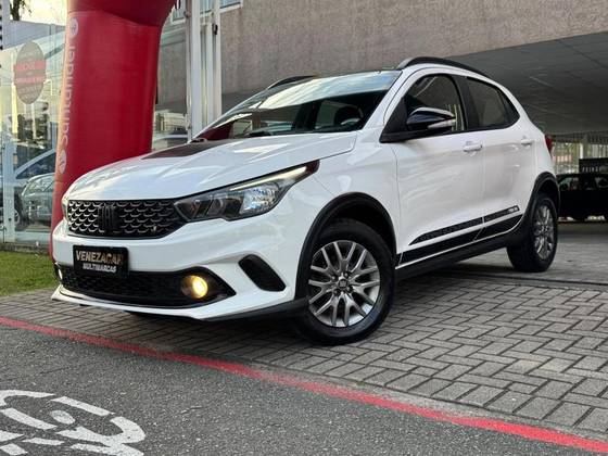 FIAT ARGO 1.3 FIREFLY FLEX TREKKING MANUAL