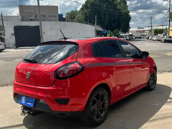 FIAT-BRAVO-1.8 SPORTING 16V FLEX 4P AUTOMATIZADO FIAT-BRAVO-2015