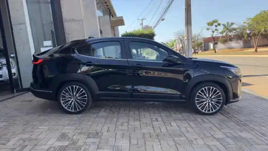 FIAT-FASTBACK-2024