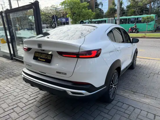 FIAT-FASTBACK-2023