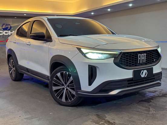 FIAT-FASTBACK-2023