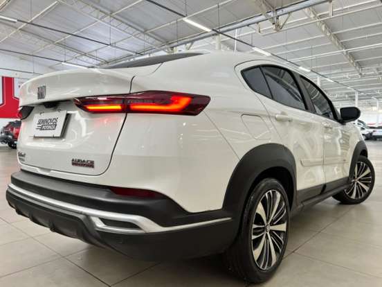 FIAT-FASTBACK-2024
