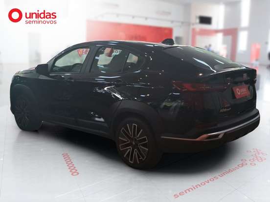 FIAT-FASTBACK-2025
