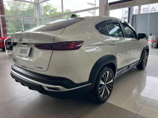 FIAT-FASTBACK-2024