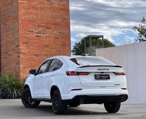 FIAT-FASTBACK-1.3 TURBO 270 FLEX ABARTH AT6 FIAT-FASTBACK-2025