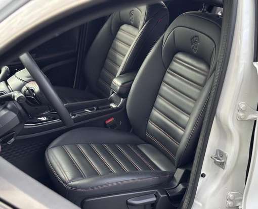 FIAT-FASTBACK-1.3 TURBO 270 FLEX ABARTH AT6 FIAT-FASTBACK-2025