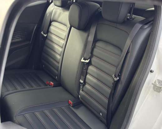 FIAT-FASTBACK-1.3 TURBO 270 FLEX ABARTH AT6 FIAT-FASTBACK-2025