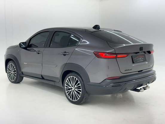 FIAT-FASTBACK-2024