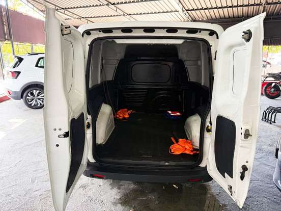 FIAT-FIORINO-2013