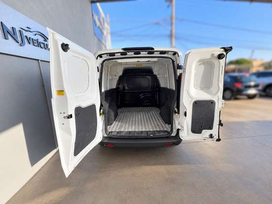 FIAT-FIORINO-1.4 MPI FURGÃO HARD WORKING 8V FLEX 2P MANUAL FIAT-FIORINO-2018
